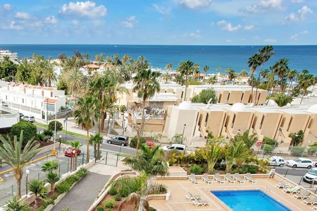 Michele Playa De Americas Apartment *