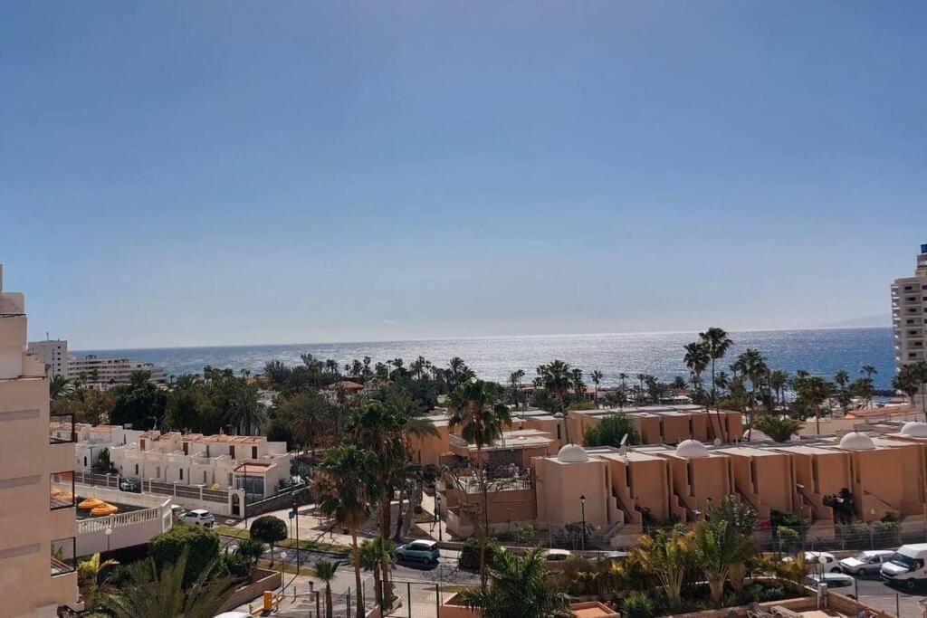 Michele Playa De Americas Apartment *